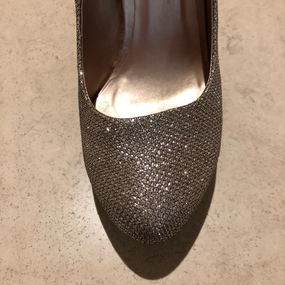 Gold Glitter Platform Heels - Picture 2 of 8